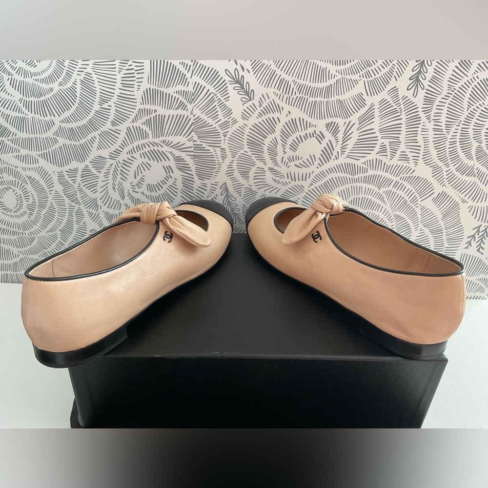 New CHANEL 25C  Lambskin Maryjane Bow Ballet Shoes - Picture 8 of 13